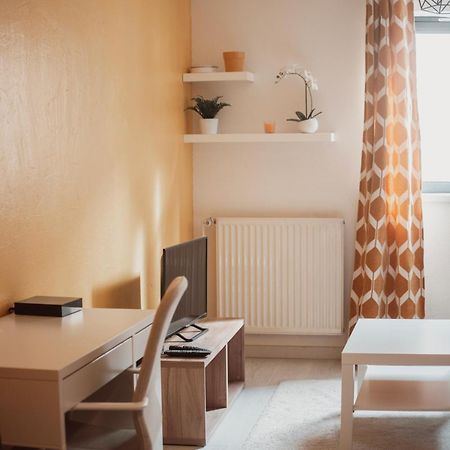 Bel Appartement Au Calme Avec Parking Lyon Luaran gambar