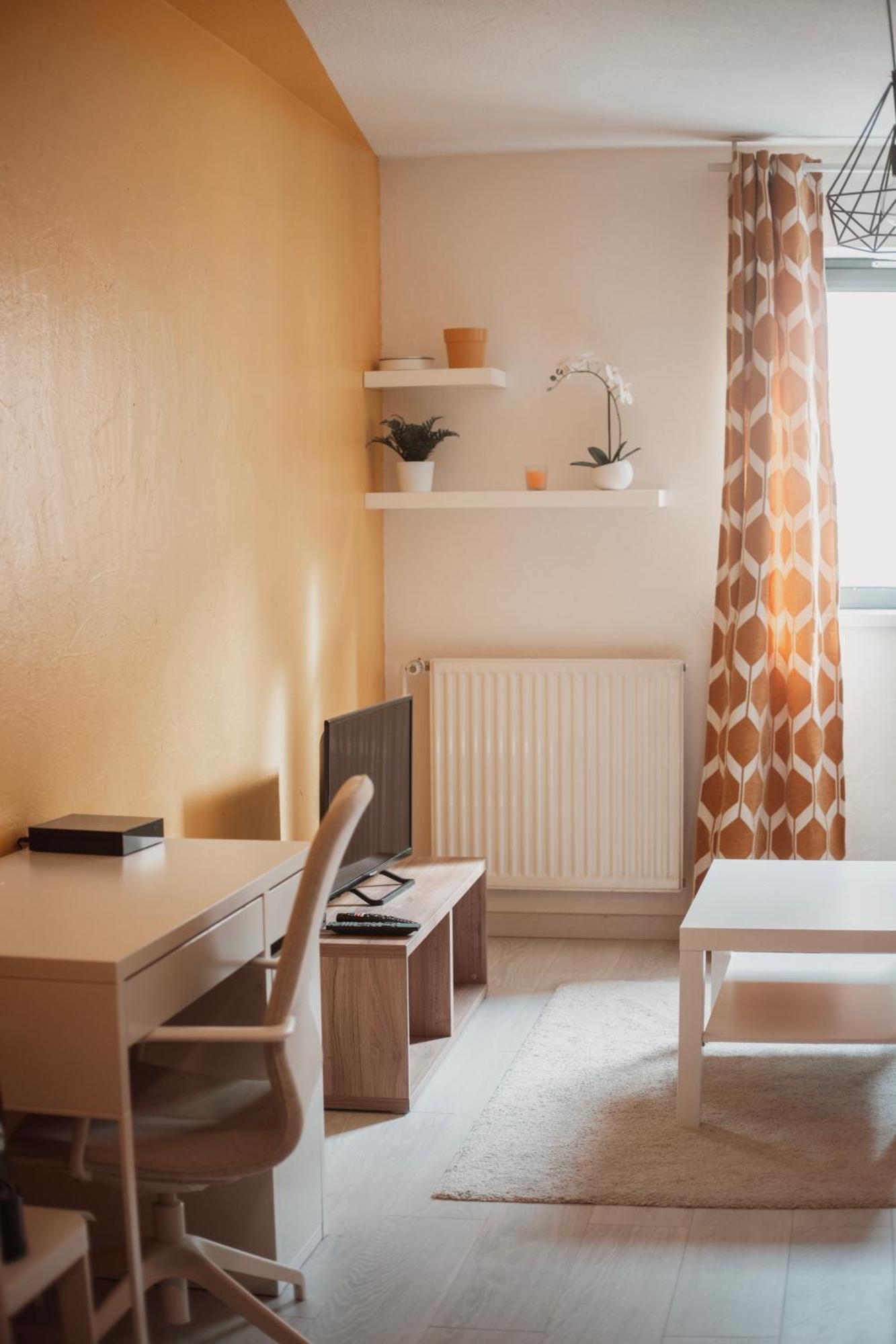 Bel Appartement Au Calme Avec Parking Lyon Luaran gambar