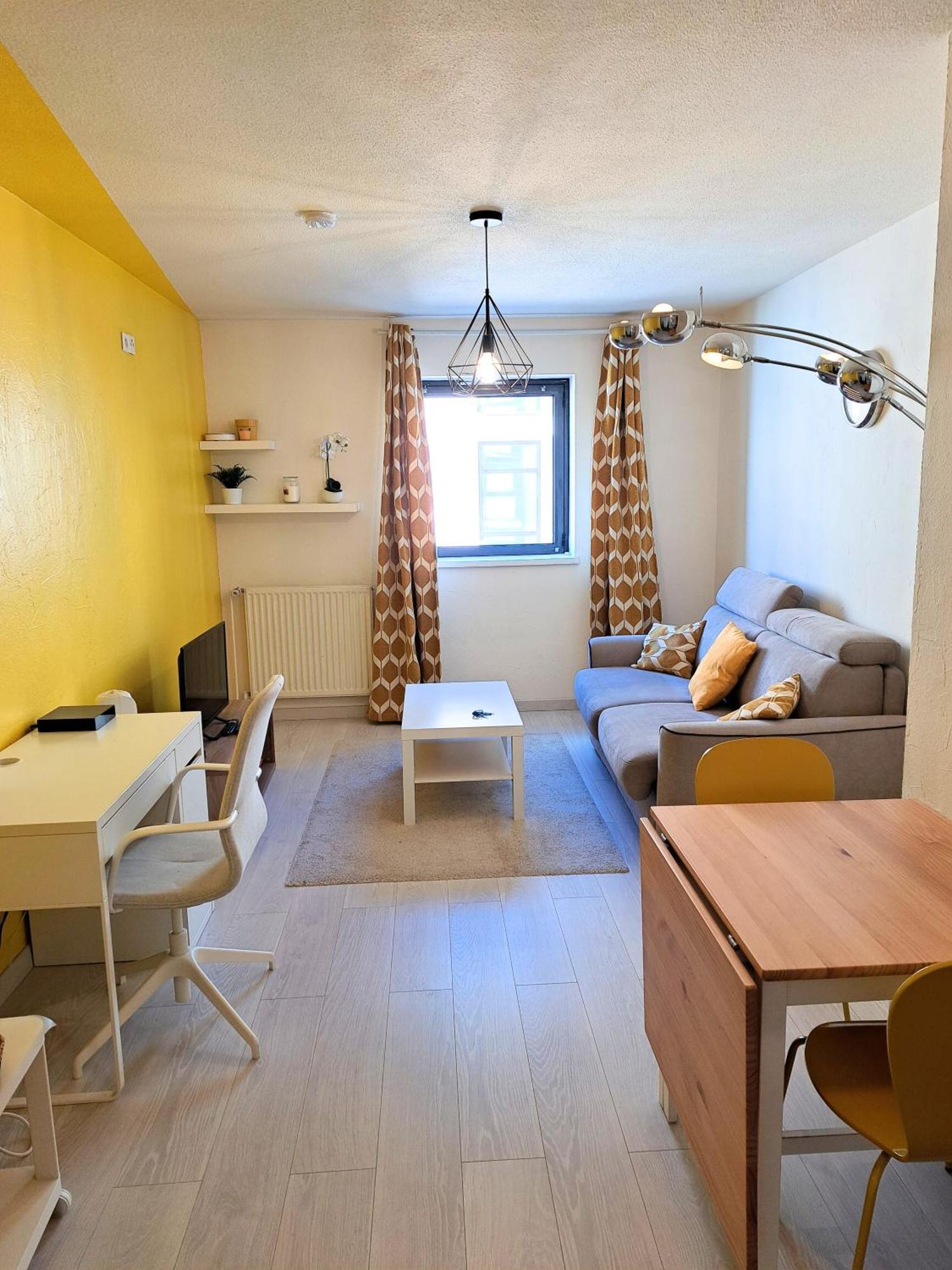 Bel Appartement Au Calme Avec Parking Lyon Luaran gambar